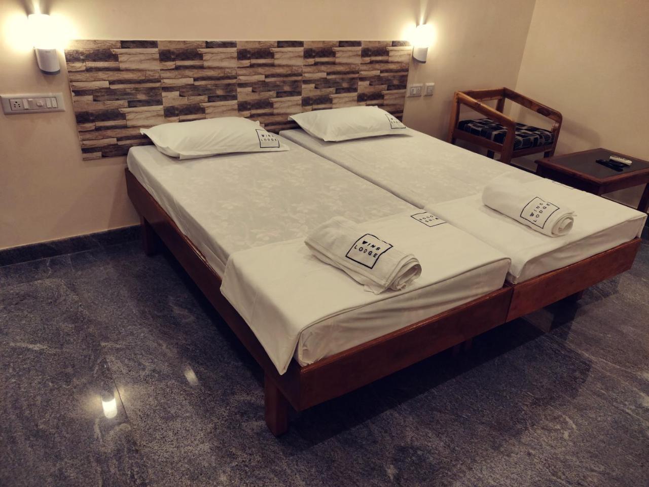 Hotel Wins 根尼亚古马里 外观 照片