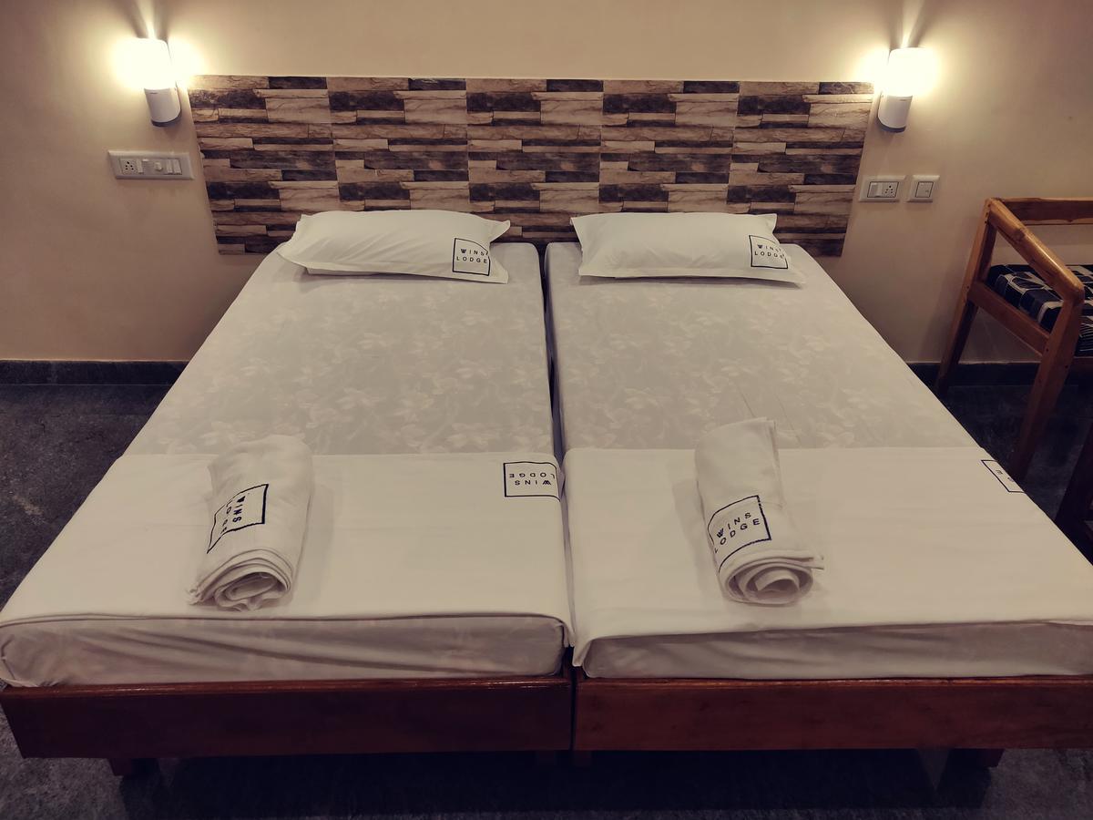 Hotel Wins 根尼亚古马里 外观 照片