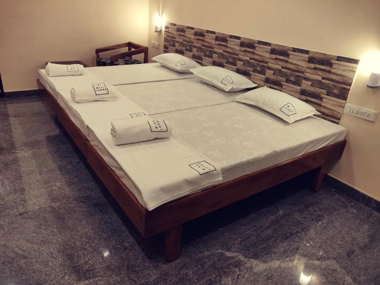 Hotel Wins 根尼亚古马里 外观 照片